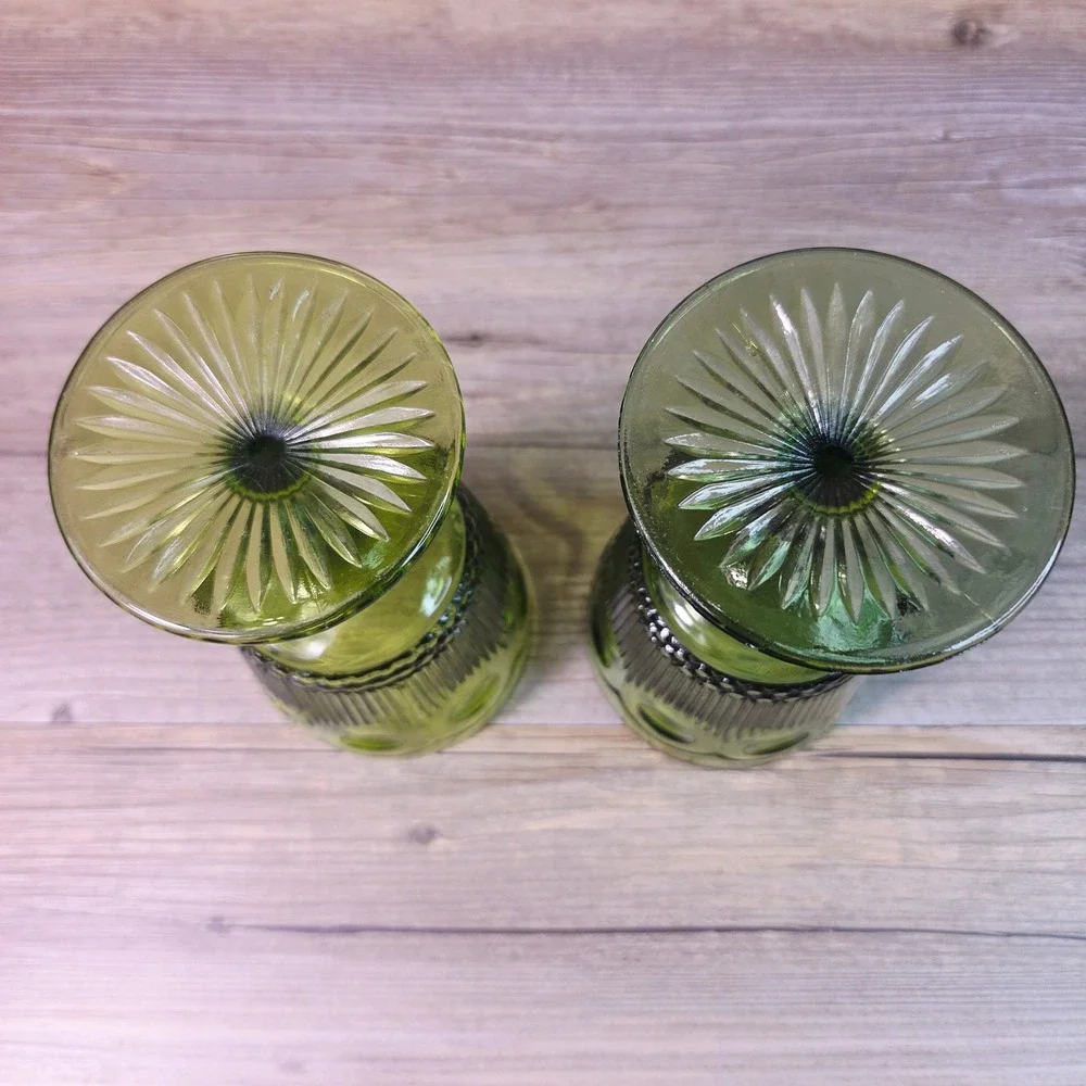 Vintage Avocado Green Thumbprint Goblets Set of 2 Pedestal Wine Water Glasses